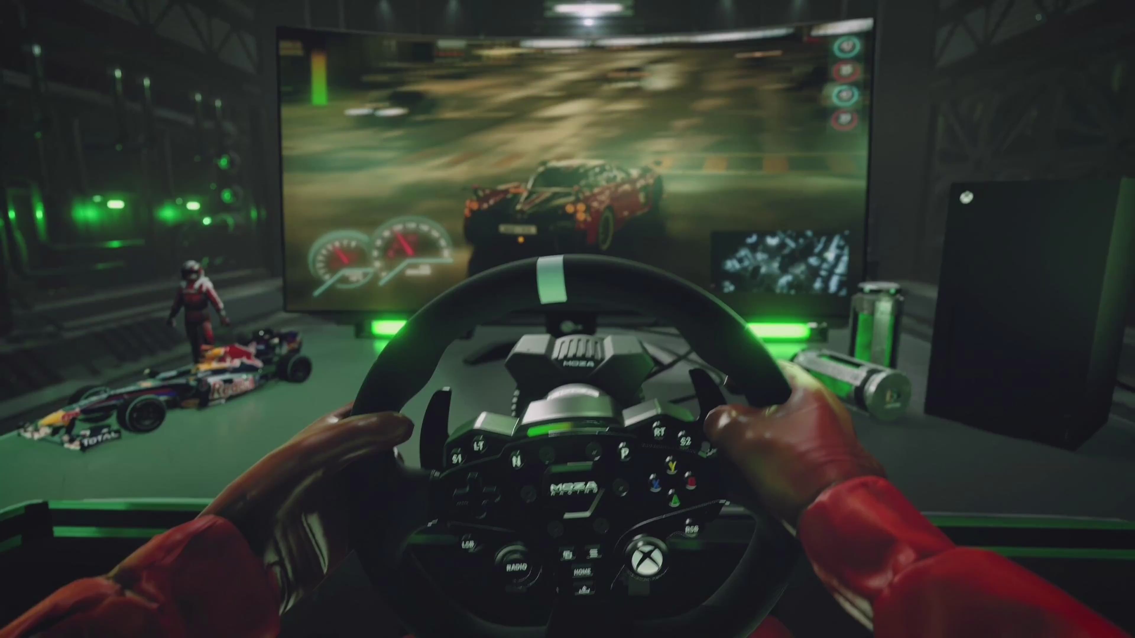 Load video: MOZA R3 Racing Wheel and Pedals for XBox & PC